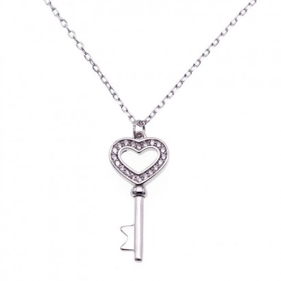 Stříbrný náhrdelník klíček