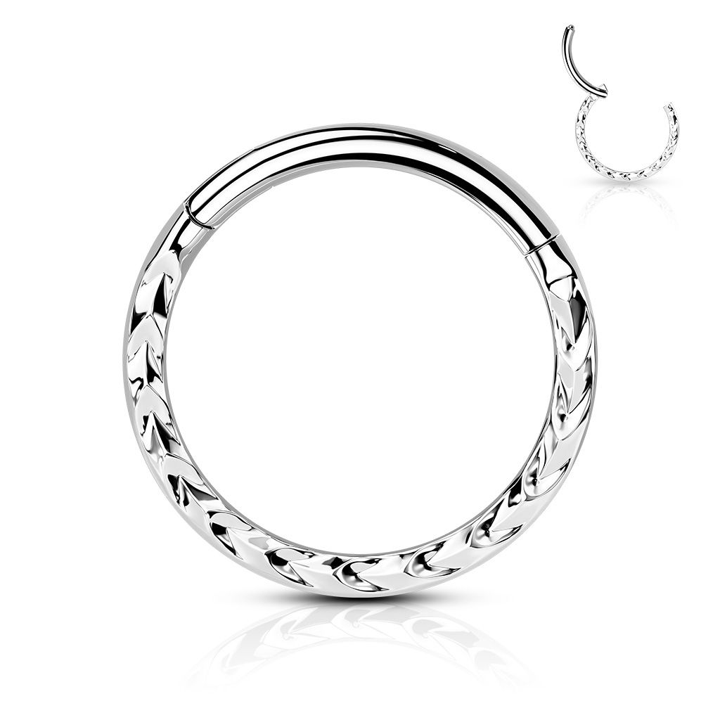 Levně Segment kruh s dekorem - helix / cartilage / tragus piercing (1,2 x 8 mm) - NS0052ST-1208