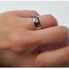 NSS1013 Dámský snubní prsten se zirkony (50)