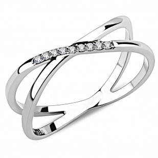 Překřížený ocelový prsten