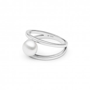 Stříbrný prsten s bílou perlou