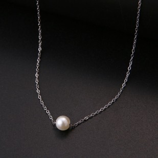 Ocelový náhrdelník s perličkou