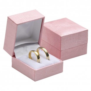 Růžová koženková krabička na snubní prsteny