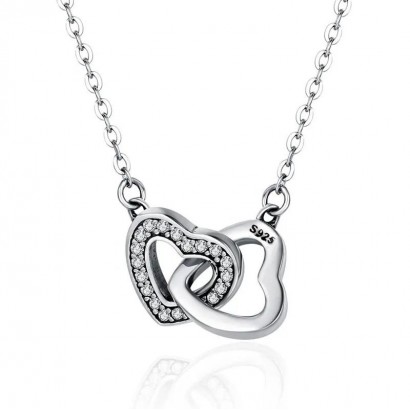 Stříbrný náhrdelník - propojená srdce
