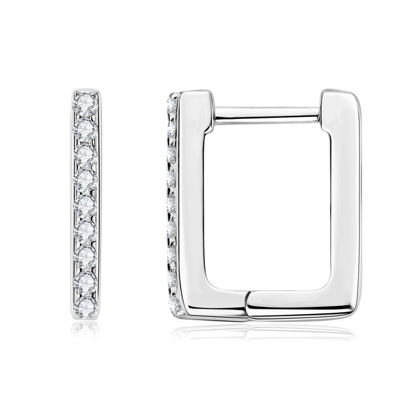 NUBIS Stříbrné hranaté náušnice s moissanity - MN139