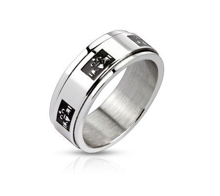 Ocelový prsten Claddagh