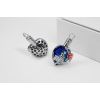 Stříbrný pietní náhrdelník - Modré Swarovski srdce s růží a motýlem