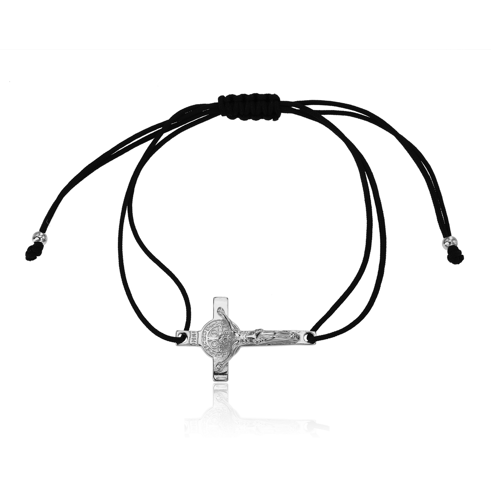 Šňůrkový náramek se stříbrným křížem