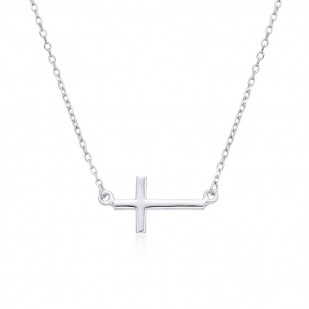 Stříbrný náhrdelník kříž