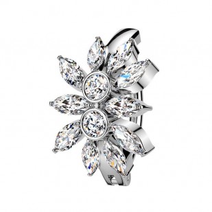 Piercing do pupíku s kytičkou