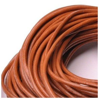 Kožená šňůrka kulatá rezavě hnědá, tl. 2 mm