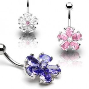 Piercing do pupíku - kytička