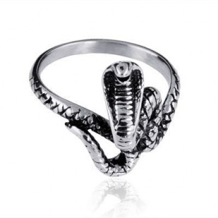Ocelový prsten - kobra vel. 63