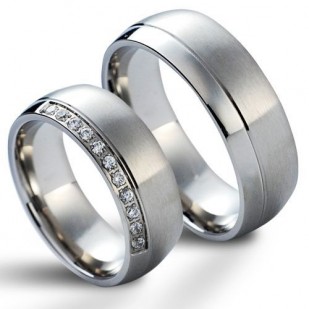 NSS1005-Zr-C Dámský snubní prsten s čirými zirkony